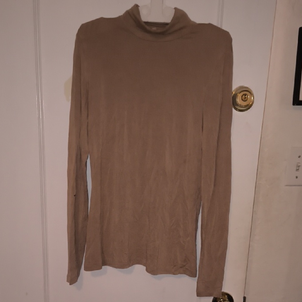 Babaton | Long Sleeve Top in Beige